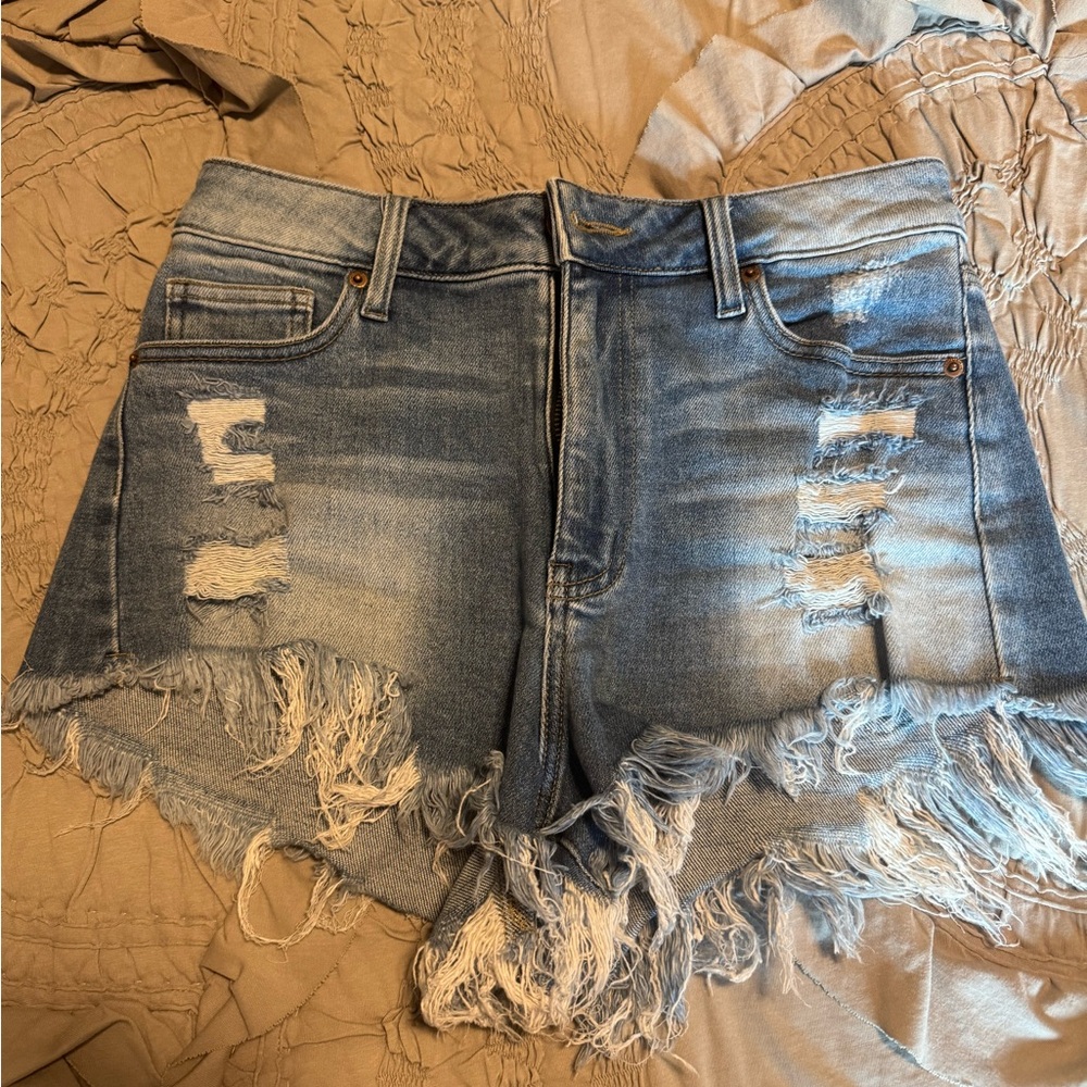 Letter to Juliet Denim Frayed Hem Denim Shorts